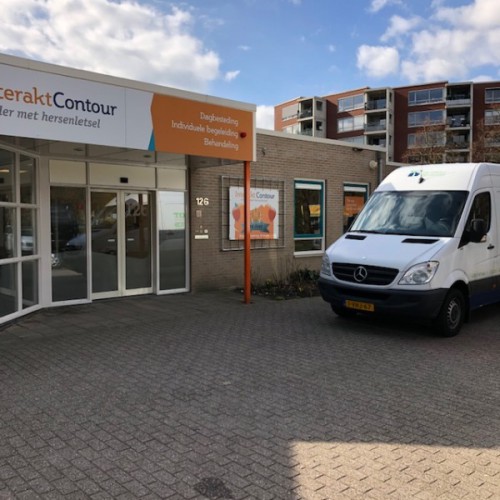 Nieuwe kunstplanten voor Interakt Contour in Almelo Nieuwe kunstplanten voor Interakt Contour in Almelo