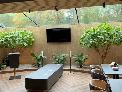 Kunstplanten voor de Tuinzaal van Crematorium Kranenburg. Kunstplanten voor de Tuinzaal van Crematorium Kranenburg.